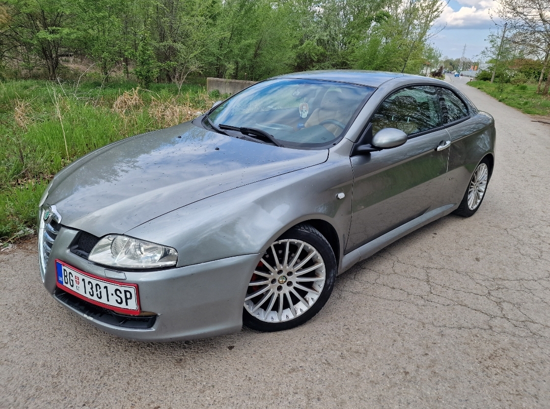 alfa gt
